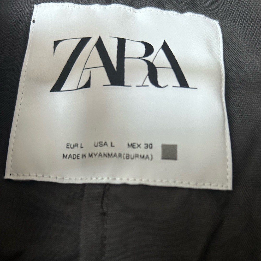 Zara trenchcoat - Picture 2 of 4